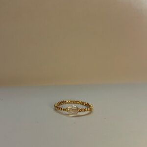 Gold wrapped sun kissed crystal ring ☀️🤍